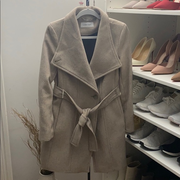Calvin Klein wrap coat - Picture 1 of 4